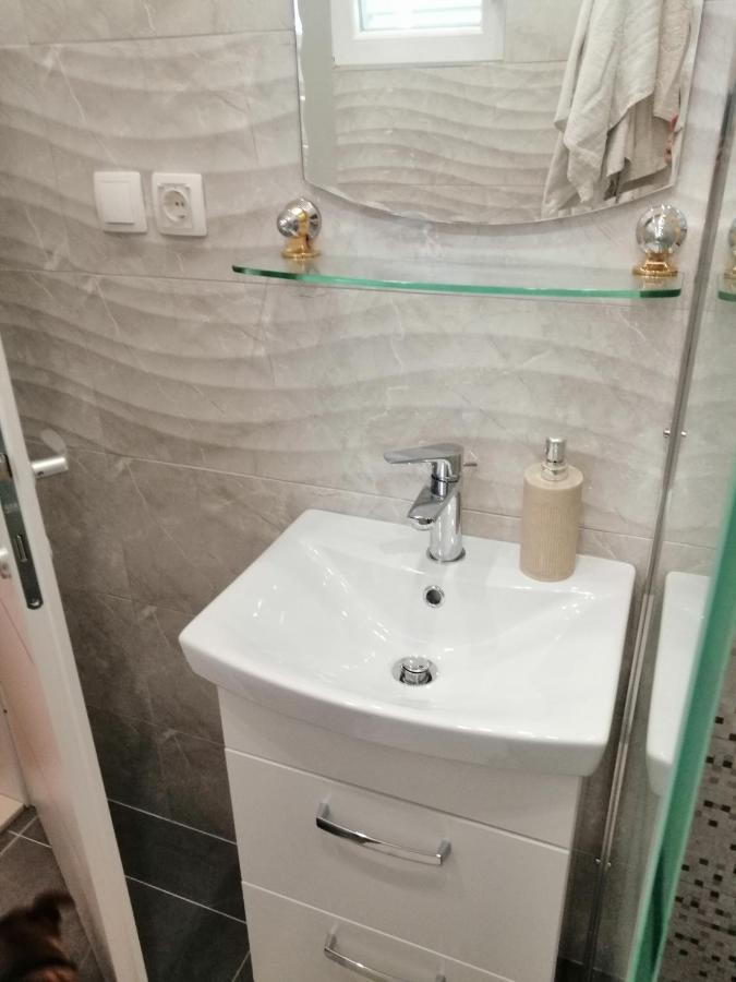 דירות באסקה וודה Apartman Ivo מראה חיצוני תמונה